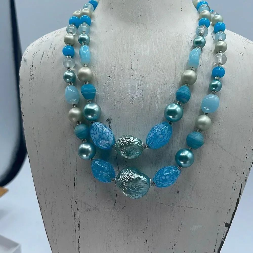 Vintage double strand beaded necklace Midcentury Japan.